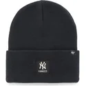 granatowa-czapka-z-logo-kwadratowym-new-york-yankees-portbury-marki-47-brand