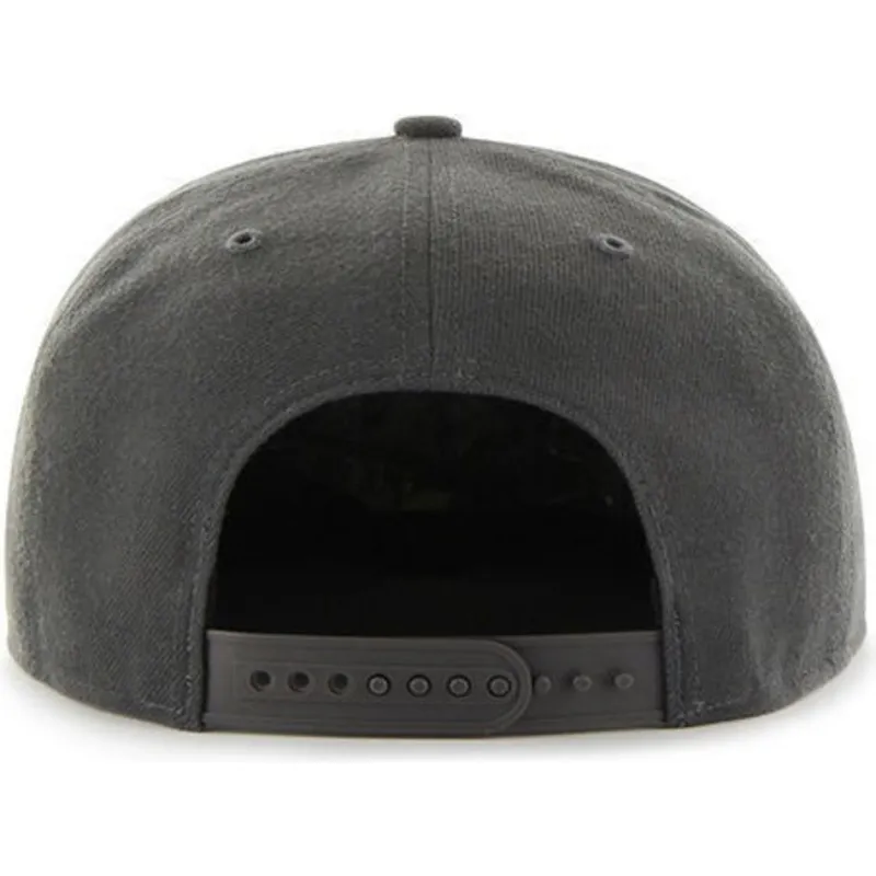 kepure-plokscia-juoda-snapback-new-york-yankees-mlb-47-brand