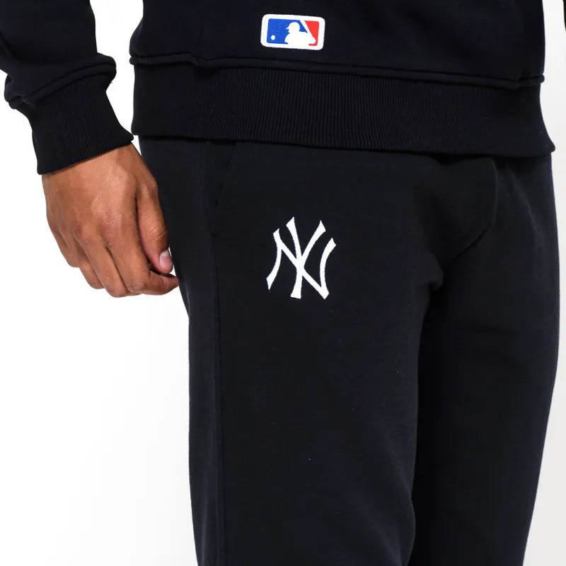 kelne-ilgos-kelnes-tamsiai-melyna-track-pant-new-york-yankees-mlb-new-era
