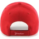 kepure-islenkta-raudona-reguliuojamas-new-york-yankees-mlb-47-brand
