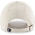 czapka-z-zakrzywionym-daszkiem-kremowa-new-york-yankees-mlb-clean-up-od-47-brand