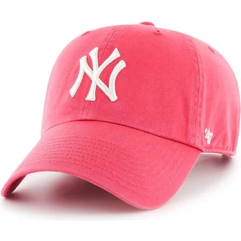 Wyginięta czapka różowa New York Yankees MLB Clean Up 47 Brand