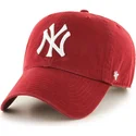 ciemnoczerwona-zakrzywiona-czapka-new-york-yankees-mlb-clean-up-od-47-brand