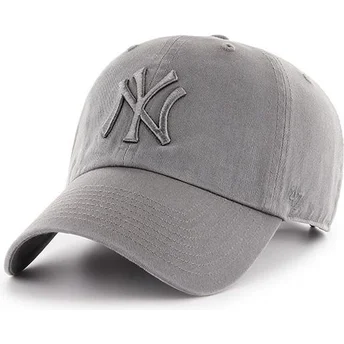 Wyginięta czapka szara z szarym logo New York Yankees MLB Clean Up 47 Brand