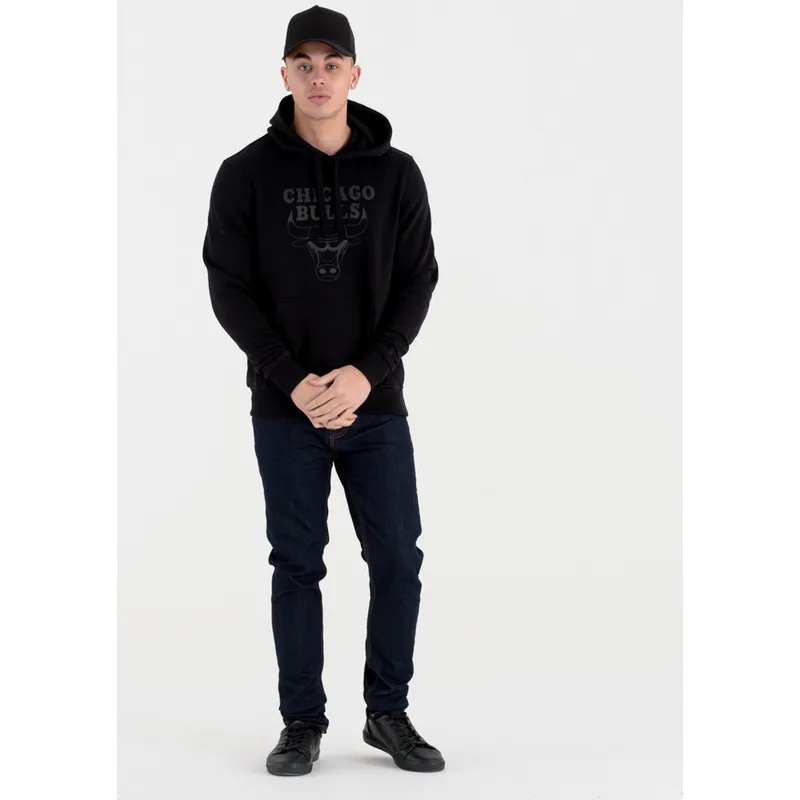 dzemperiai-su-gobtuvu-juoda-pullover-hoody-chicago-bulls-nba-new-era