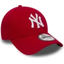 kepure-islenkta-raudona-reguliuojama-juostele-9forty-essential-new-york-yankees-mlb-new-era