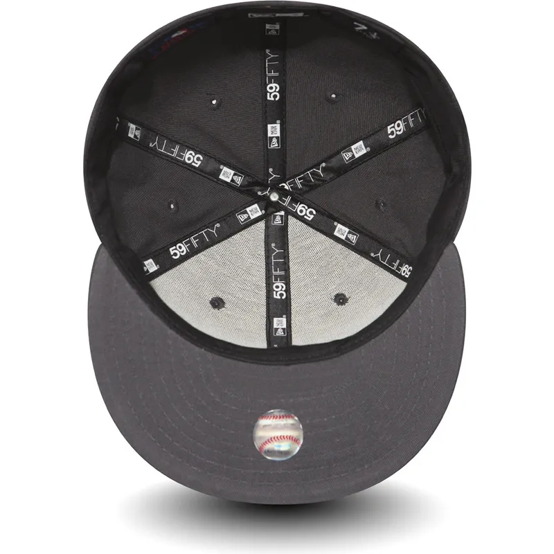 kepure-plokscia-akmens-priglundantis-59fifty-essential-new-york-yankees-mlb-new-era