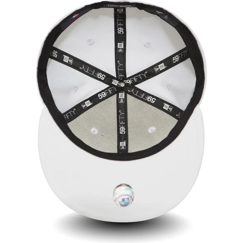 kepure-plokscia-balta-priglundanti-59fifty-white-on-white-new-york-yankees-mlb-new-era