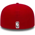czerwona-dopasowana-czapka-z-daszkiem-59fifty-essential-chicago-bulls-nba-new-era