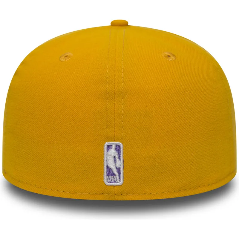 kepure-plokscia-geltona-priglundanti-59fifty-essential-los-angeles-lakers-nba-new-era