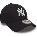 cap-islenkta-navy-blue-adjustable-strap-9forty-essential-new-york-yankees-mlb-new-era