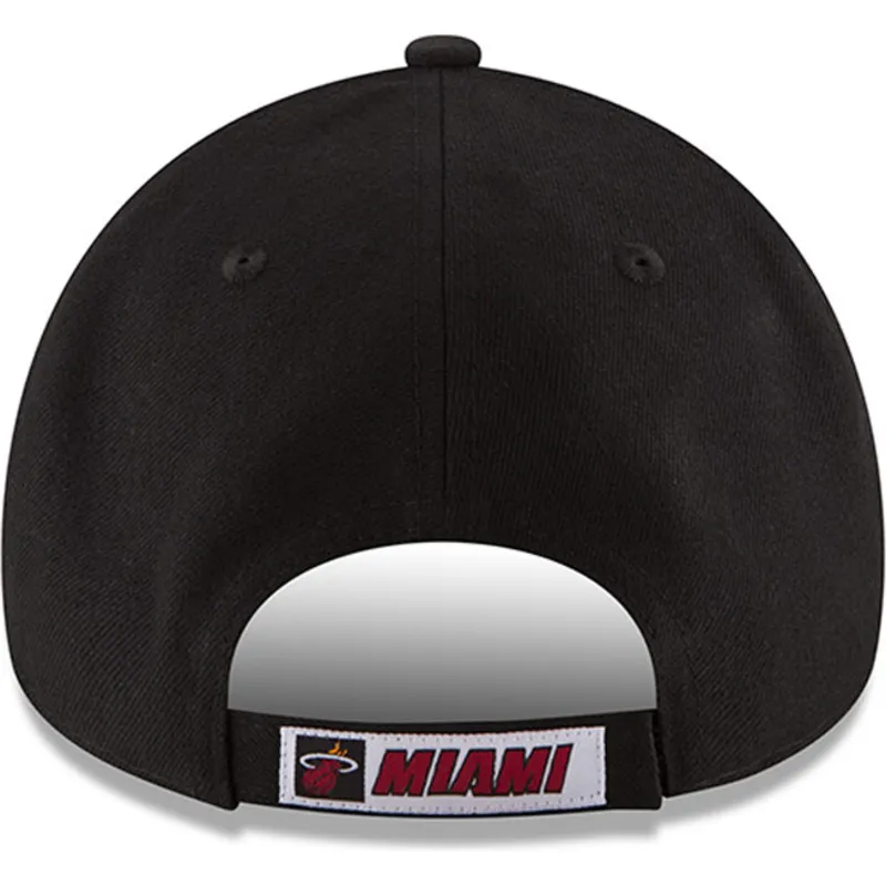 kepure-islenkta-juoda-reguliuojamas-9forty-the-league-miami-heat-nba-new-era