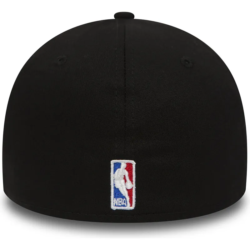 kepure-islenkta-juoda-priglundanti-39thirty-black-base-chicago-bulls-nba-new-era