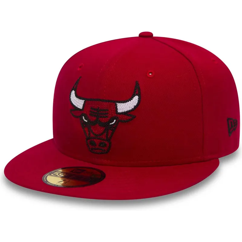 cap-plokscia-red-ajustada-59fifty-chain-stitch-chicago-bulls-nba-new-era