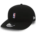 czarna-regulowana-dziecieca-czapka-z-daszkiem-9fifty-low-profile-logo-nba-od-new-era