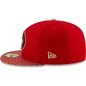 czerwona-dopasowana-czapka-z-plaskim-daszkiem-59fifty-sideline-san-francisco-49ers-nfl-marki-new-era