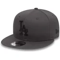 czapka-z-plaskim-daszkiem-kamienna-snapback-z-czarnym-logo-9fifty-league-essential-los-angeles-dodgers-mlb-od-new-era