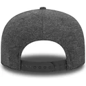 szara-czapka-z-daszkiem-snapback-9fifty-slub-new-york-yankees-mlb-marki-new-era