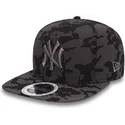 kepure-plokscia-juoda-snapback-9fifty-night-time-reflective-new-york-yankees-mlb-new-era