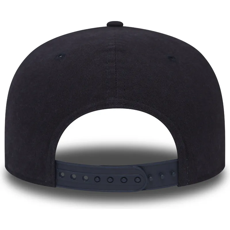 kepure-plokscia-tamsiai-melyna-snapback-9fifty-chain-stitch-cleveland-cavaliers-nba-new-era