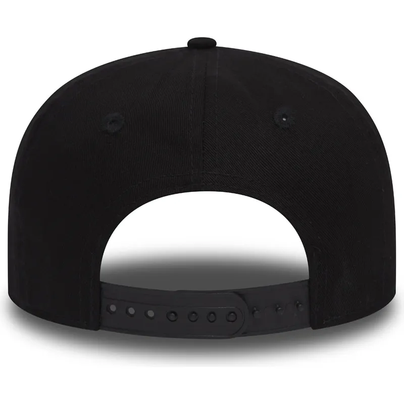 kepure-plokscia-juoda-snapback-vaikams-9fifty-reflect-superman-warner-bros-new-era