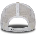 rozowa-czapka-trucker-z-brazowym-logo-9forty-essential-los-angeles-dodgers-mlb-od-new-era