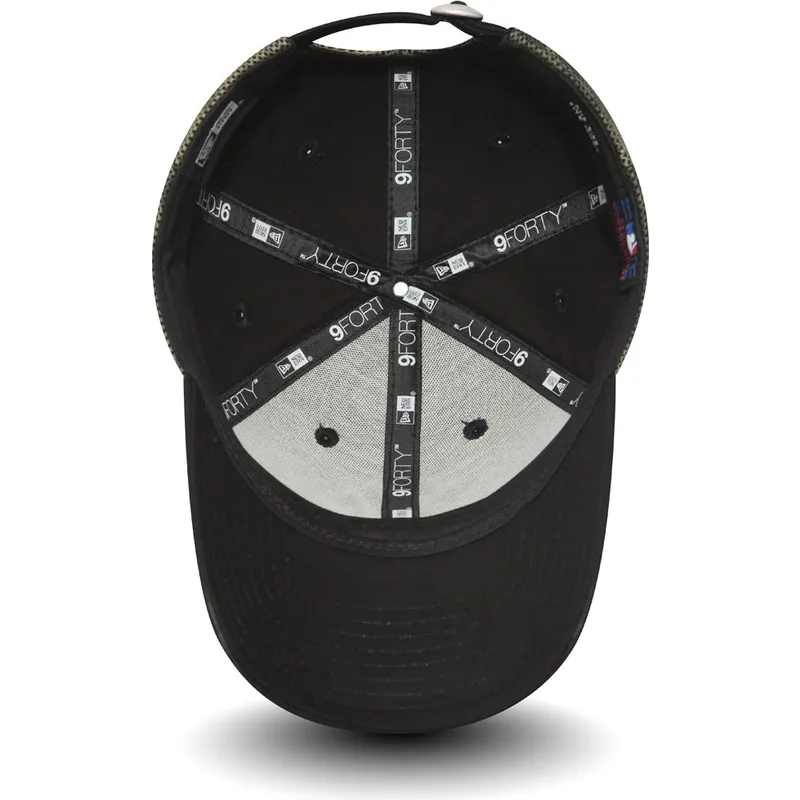 kepure-islenkta-kamufliazas-reguliuojamas-9forty-mesh-overlay-new-york-yankees-mlb-new-era