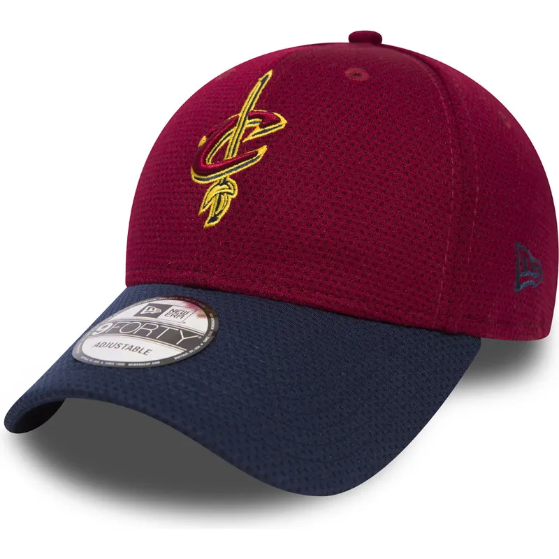 kepure-islenkta-raudona-reguliuojamas-9forty-mesh-cleveland-cavaliers-nba-new-era