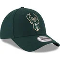 kepure-islenkta-zalia-reguliuojama-juostele-9forty-the-league-milwaukee-bucks-nba-new-era