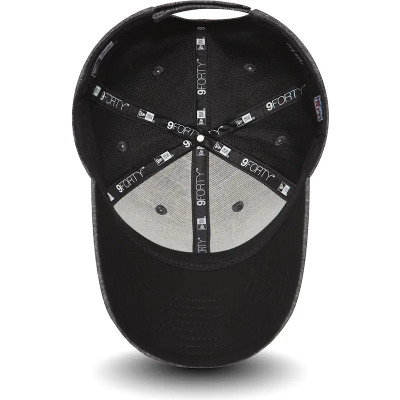 kepure-islenkta-akmens-reguliuojamas-9forty-shadow-tech-las-vegas-raiders-nfl-new-era kepure-islenkta-akmens-reguliuojamas-9forty-shadow-tech-las-vegas-raiders-nfl-new-era
