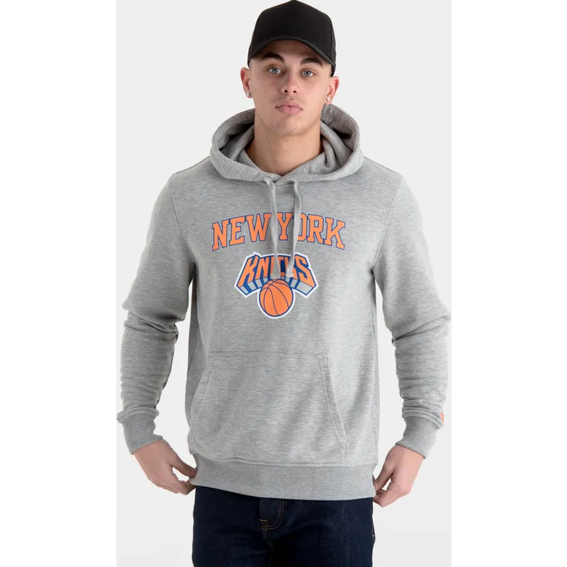 dzemperiai-su-gobtuvu-pilka-pullover-hoody-new-york-knicks-nba-new-era