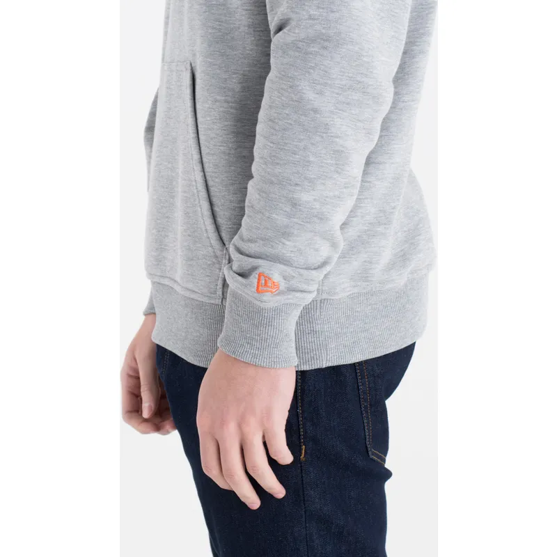 dzemperiai-su-gobtuvu-pilka-pullover-hoody-new-york-knicks-nba-new-era