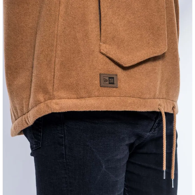 dzemperiai-su-gobtuvu-ruda-pullover-hoody-premium-classics-new-era