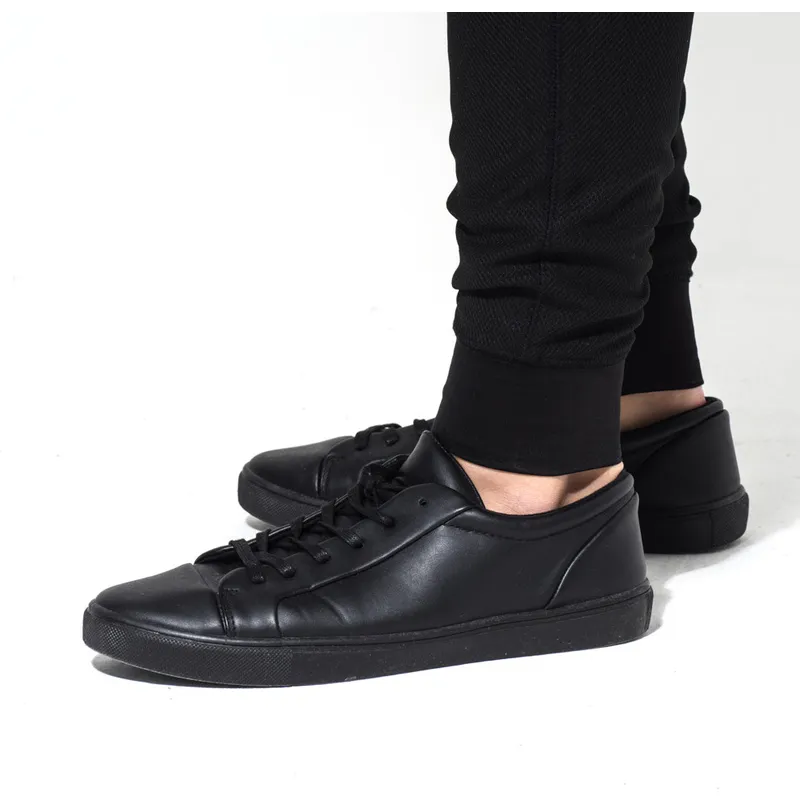 kelne-ilgos-kelnes-juoda-jogger-stealth-new-york-yankees-mlb-new-era