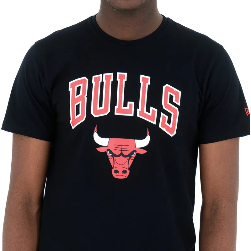 marskineliai-trumpomis-rankovemis-juoda-chicago-bulls-nba-new-era