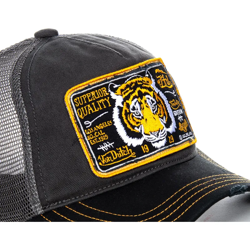 kepure-islenkta-pilka-snapback-truck13-von-dutch