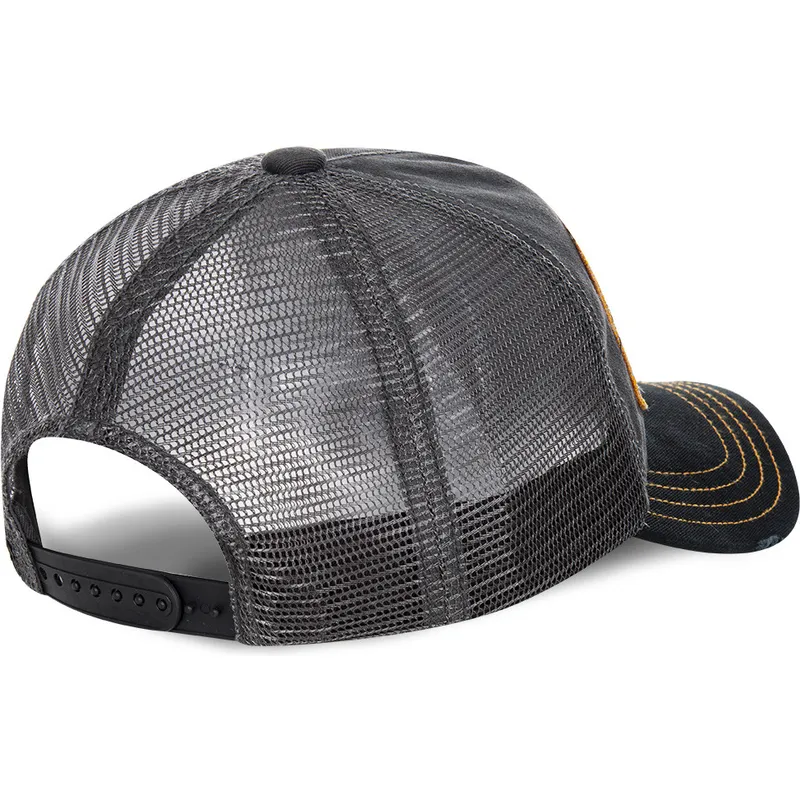 kepure-islenkta-pilka-snapback-truck13-von-dutch