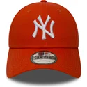 kepure-islenkta-oranzine-reguliuojamas-9forty-essential-new-york-yankees-mlb-new-era