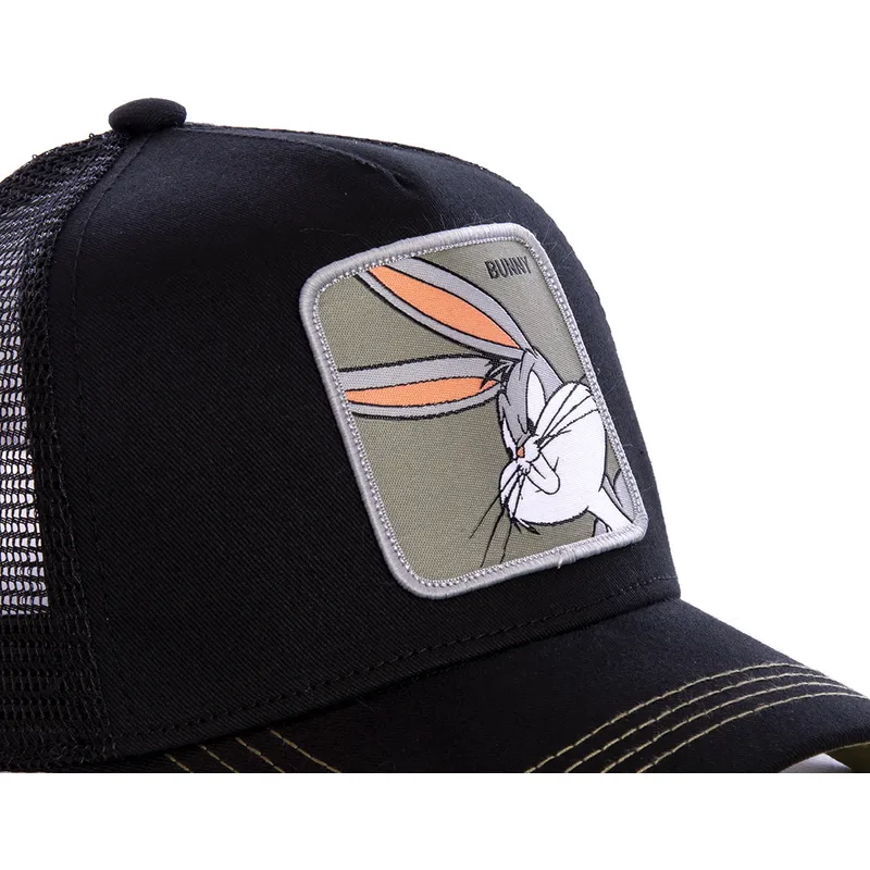 cap-islenkta-black-snapback-bugs-bunny-looney-tunes-capslab