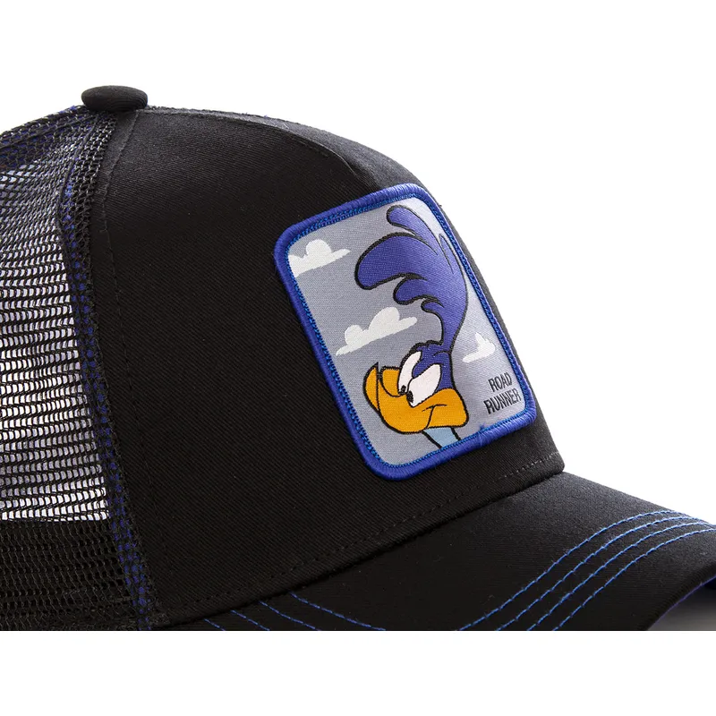 kepure-islenkta-juoda-snapback-roa1-keliu-begikas-looney-tunes-capslab