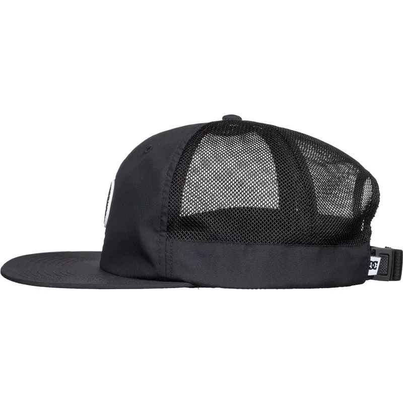 kepure-plokscia-juoda-reguliuojamas-harsh-pocket-dc-shoes