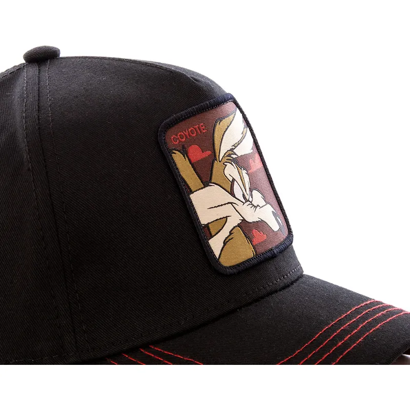 kepure-islenkta-juoda-snapback-coy3-kojotas-looney-tunes-capslab