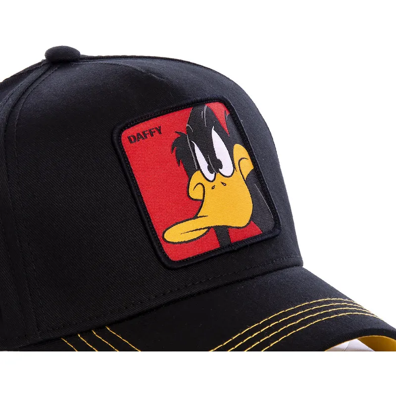 kepure-islenkta-juoda-snapback-daf3-daffy-duck-looney-tunes-capslab