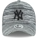 kepure-islenkta-pilka-snapback-ajustable-9forty-engineered-fit-new-york-yankees-mlb-new-era