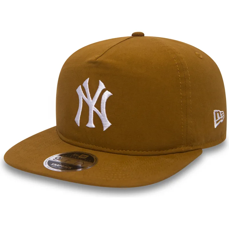 brazowa-czapka-z-daszkiem-snapback-9fifty-a-frame-lightweight-new-york-yankees-mlb-od-new-era