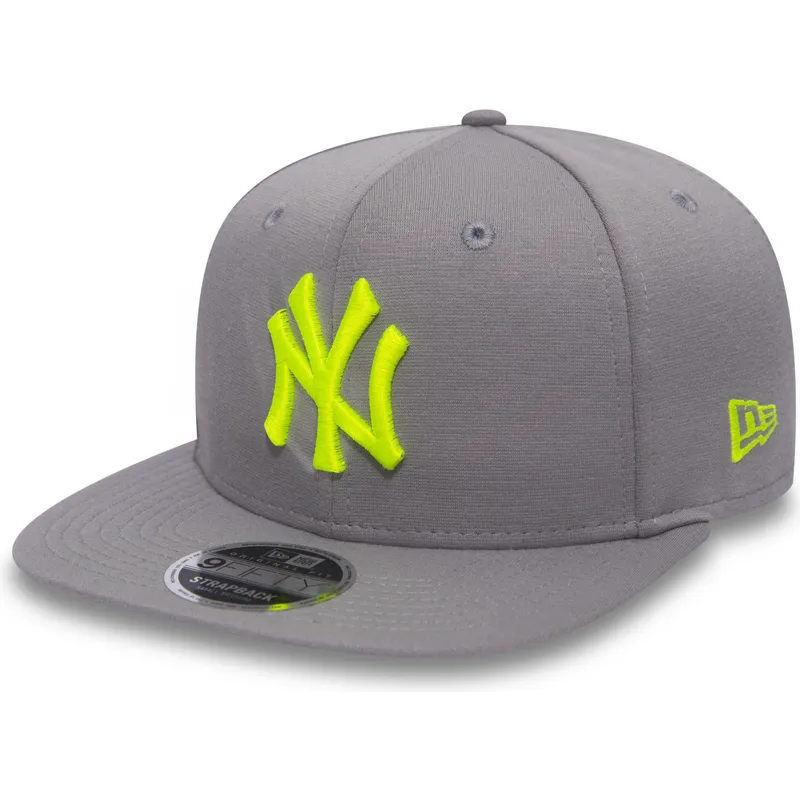 szara-czapka-z-daszkiem-typu-snapback-z-zielonym-logo-9fifty-jersey-pop-new-york-yankees-mlb-od-new-era