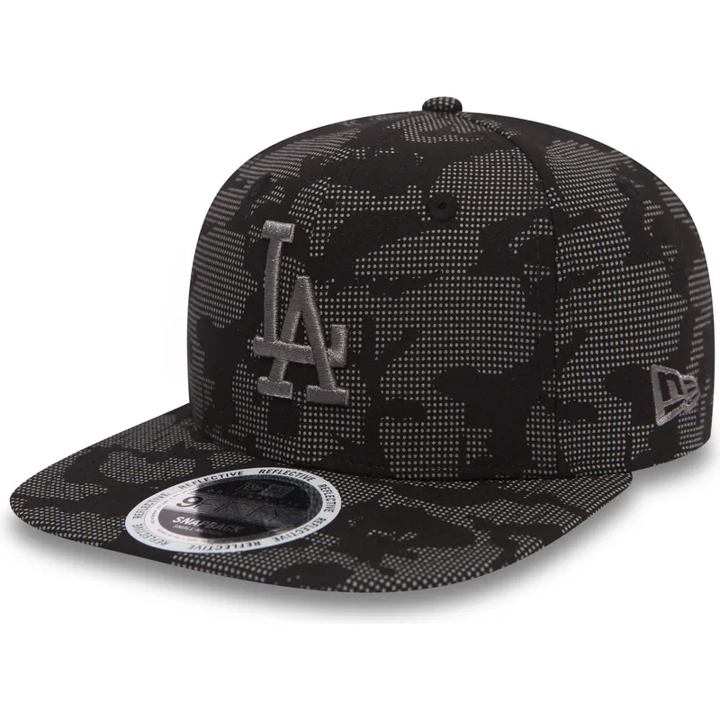 kepure-plokscia-juoda-snapback-9fifty-night-time-reflective-los-angeles-dodgers-mlb-new-era
