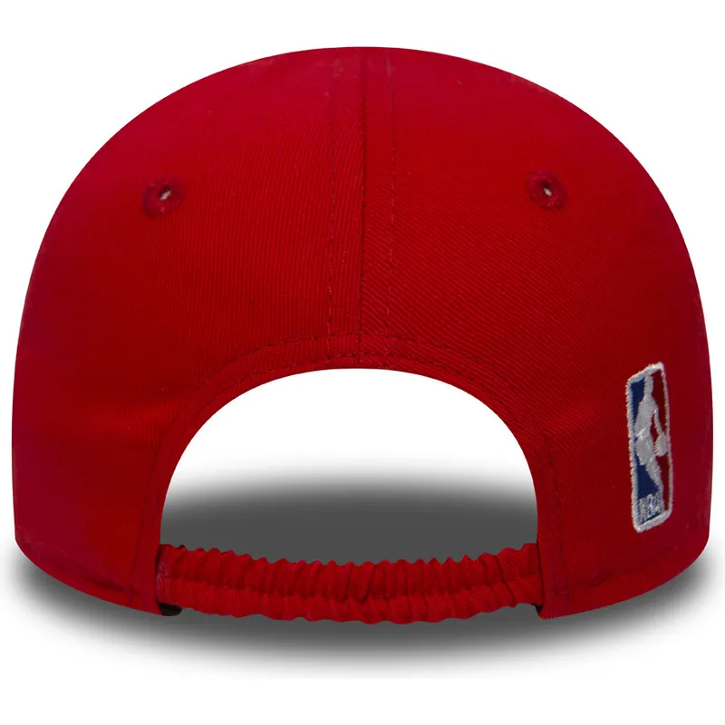 kepure-islenkta-raudona-reguliuojamas-vaikams-9forty-essential-chicago-bulls-nba-new-era