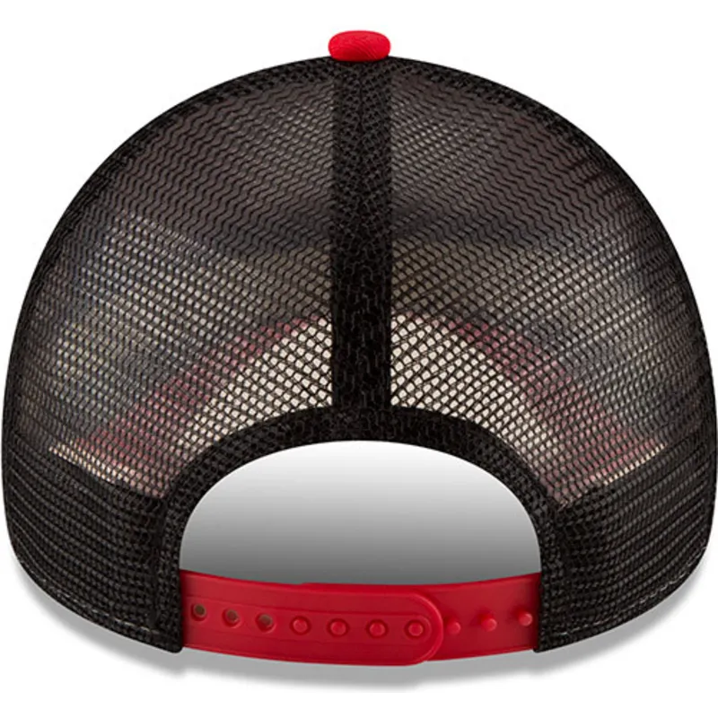 kepure-islenkta-raudona-snapback-9forty-team-chicago-bulls-nba-new-era