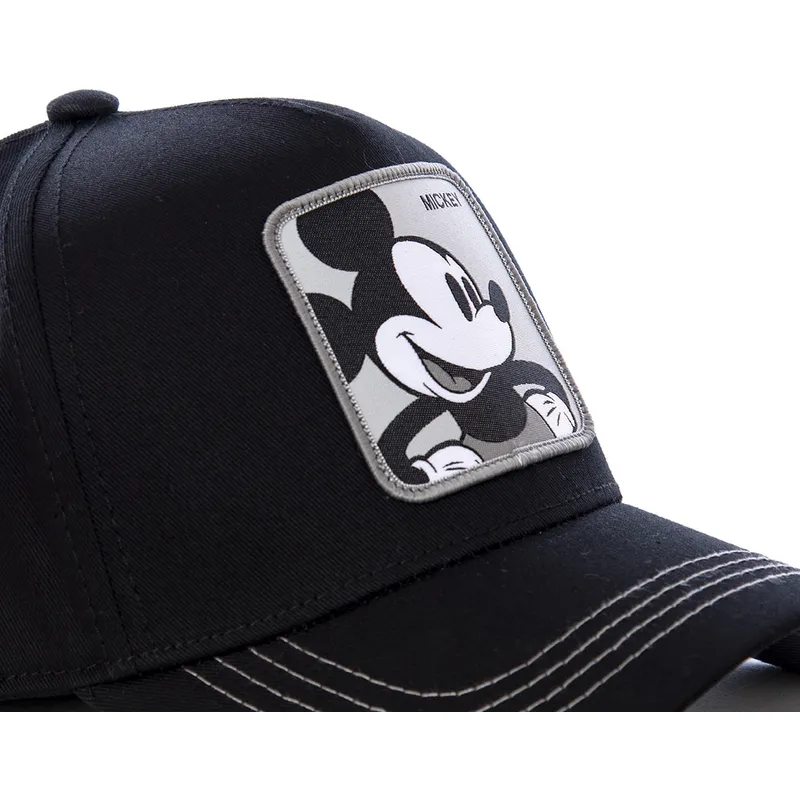 kepure-islenkta-juoda-snapback-mic3-mickey-mouse-disney-capslab kepure-islenkta-juoda-snapback-mic3-mickey-mouse-disney-capslab
